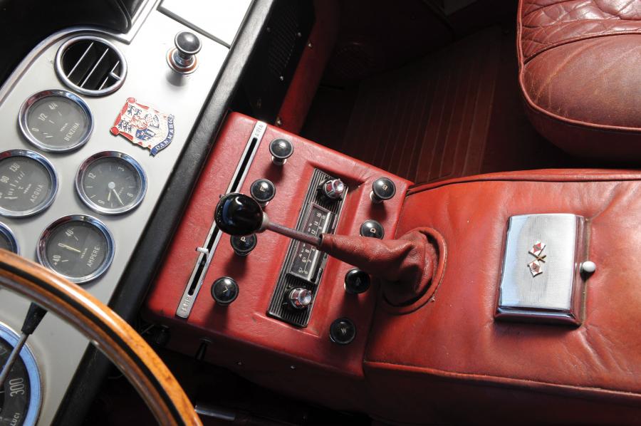  Ferrari 250 GTE 1963 года  (фото 17 из 24)